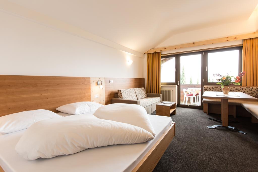 Hotel Appartement Inge Тироло Экстерьер фото